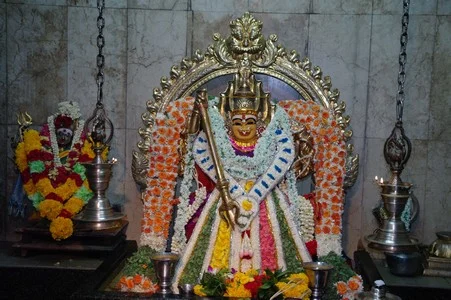 மக்களைக் காத்தருளும் சிங்கப்பூர் காளி!