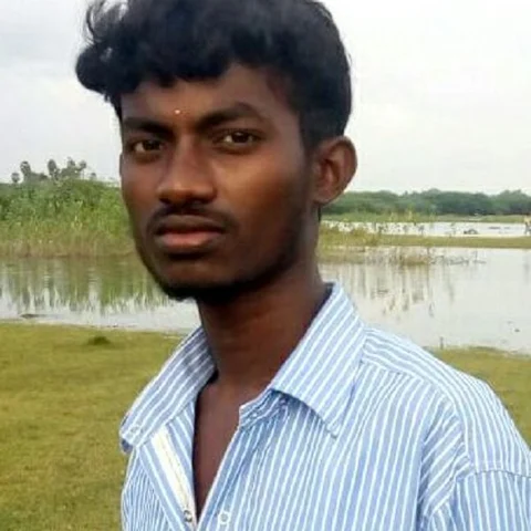 திருடன் என நினைத்து கிராம மக்களால் அடித்துக்கொல்லப்பட்ட கல்லூரி மாணவன்!