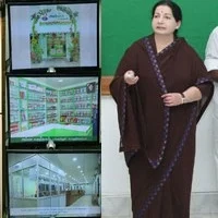 மலிவு விலை மருந்தகங்கள்: ஜெயலலிதா திறந்து வைத்தார்!