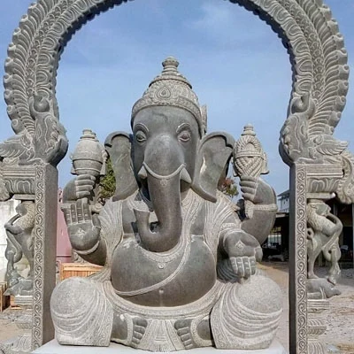 பிள்ளையாரை ஏன் சாலை ஓரங்களில் வைத்து வழிபடுகிறோம்? ( இன்று ஒரு தகவல் -1 )