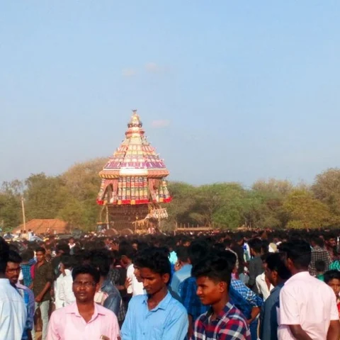 சிவகங்கையில் தேரோட்ட விழா..!