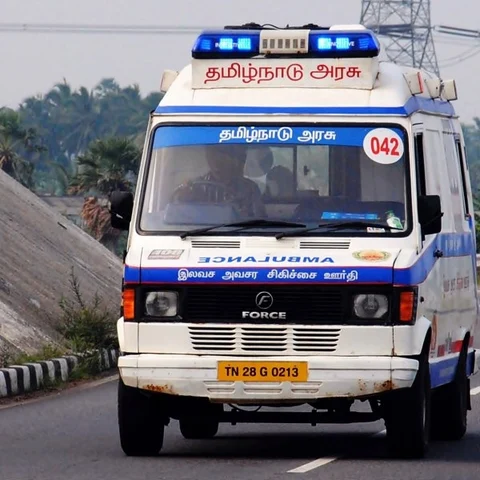 தீபாவளி போனஸ் - 108 ஆம்புலன்ஸ் ஊழியர்கள் வேலைநிறுத்தம்!
