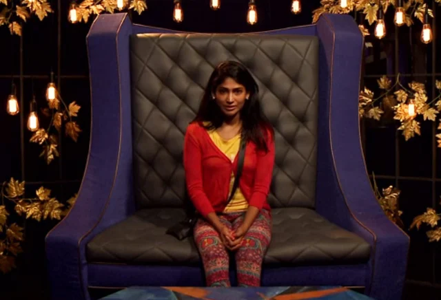 `ஐஸ்வர்யாதான் விஜய்... ரித்விகாதான் அஜித்... ஓ.கே-வா பாஸ்?’ #BiggBossTamil2