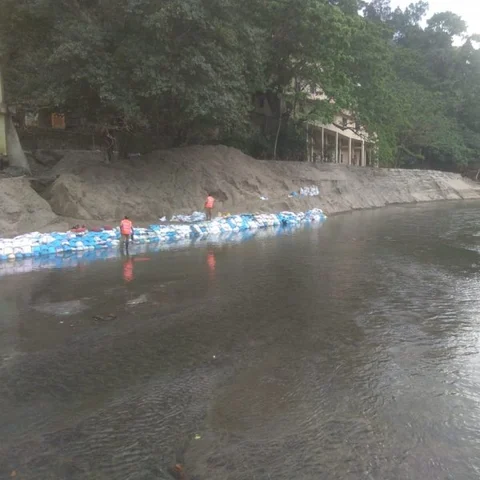 தண்ணீர், உணவு, கழிவறை வசதிகள்... சிரமம்! சபரிமலை செல்பவர்கள் கவனத்துக்கு #Sabarimala