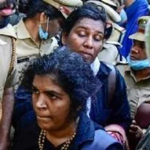 தமிழகத்திலிருந்து 24 பேர் உட்பட 51 பெண்கள் சபரிமலையில் தரிசனம்! உச்ச நீதிமன்றத்தில் கேரள அரசு