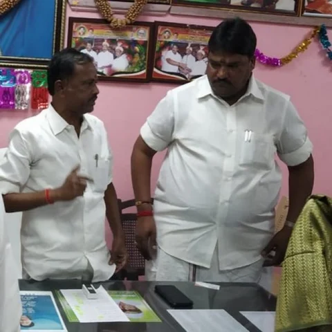 `ஒத்துழைக்கலன்னா, என் ரியாக்ஷன் வேற மாதிரி இருக்கும்!'- சூடான அமைச்சர் சேவூர் ராமச்சந்திரன்