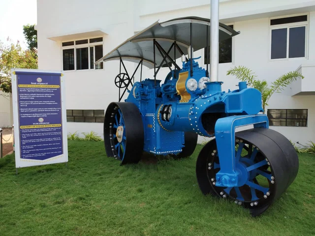 புதுப்பொலிவுடன் 90 ஆண்டுகால ரோடு ரோலர்!- ஆச்சர்யபட வைத்த ஏற்காடு