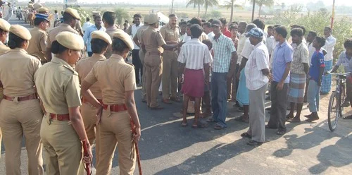 வந்தவாசி கலவரம்: 675 பேர் வழக்கு (படங்கள்)