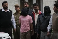 டெல்லி மாணவி வழக்கில் கைதான 2 பேர் அப்ரூவராக விருப்பம்
