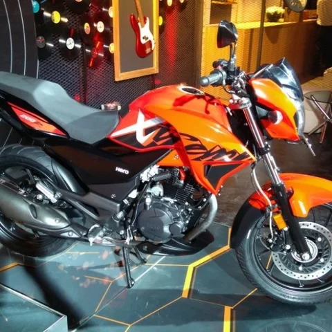 200 சிசி பல்ஸர், அப்பாச்சி உடன் போட்டிபோடும் ஹீரோ எக்ஸ்ட்ரீம் 200R... ஃபர்ஸ்ட் லுக்!