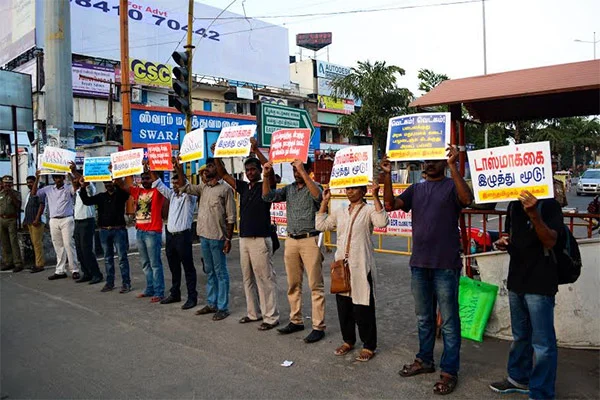 மதுவுக்கு எதிராக களமிறங்கிய ஐ.டி ஊழியர்கள்!