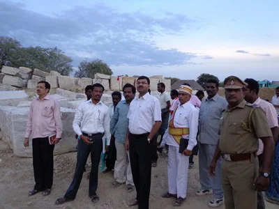 தூக்கியடிக்கப்பட்ட மதுரை கலெக்டர்...நினைத்ததை சாதித்த கிரானைட் புள்ளிகள்?