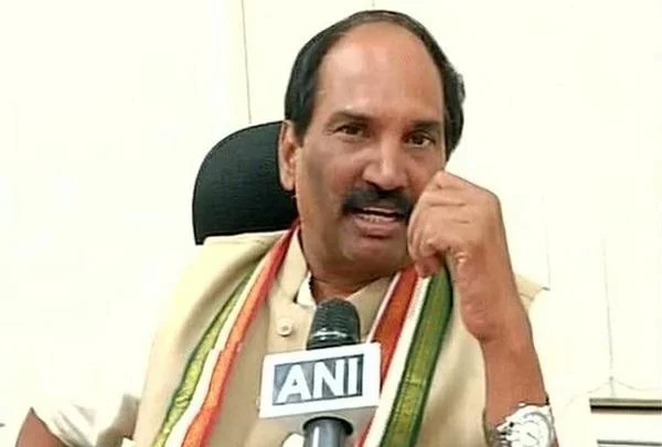 ‘வாக்கு இயந்திரத்தில் முறைகேடு’ - தெலங்கானா காங்கிரஸ் புகார்