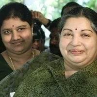 ஜெ., சசிகலா, இளவரசி ஒரே அறையில் உள்ளனர்: சிறைத்துறை டிஐஜி தகவல்!