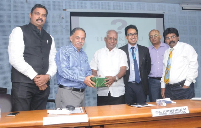 பட்ஜெட்டும் லாபமும்: 6 நிமிட வாசிப்பில் நாணயம் விகடனின் 8 அம்சங்கள்!