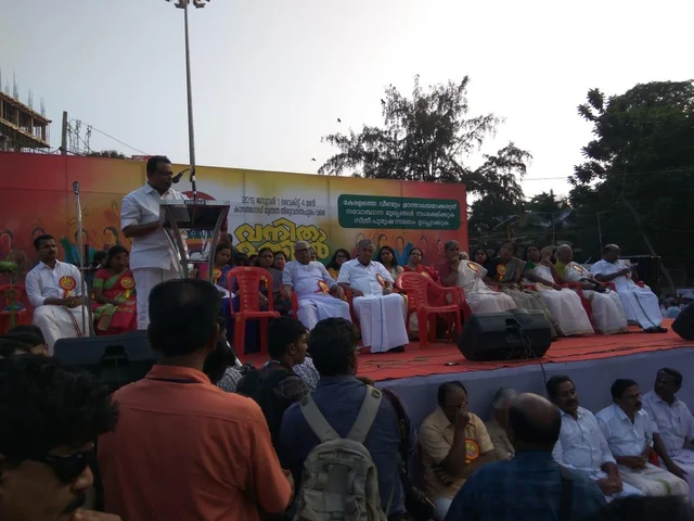 `மனு ஸ்மிரிதியை மீண்டும் கொண்டுவருவதற்காகப் போராட்டம்' - பிருந்தா காரத் காட்டம்!