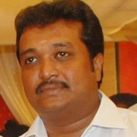 ` எங்கே போனார் டாக்டர் வெங்கடேஷ்?' - தினகரன் முடிவின் பின்னணி