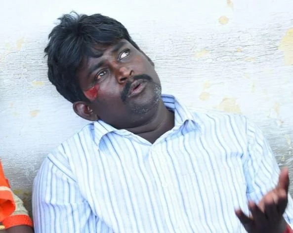 `உஷா சொல்லி முடிப்பதற்குள் காமராஜ் எட்டி உதைத்துவிட்டார்!’ - மனைவியை இழந்த ராஜா கண்ணீர்