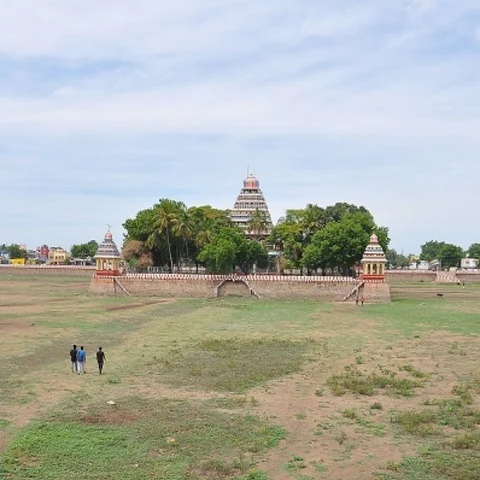 கோயில், ஆதீனங்களுக்குச் சொந்தமான `தரும சாசன சொத்து'களை வாங்கலாமா?