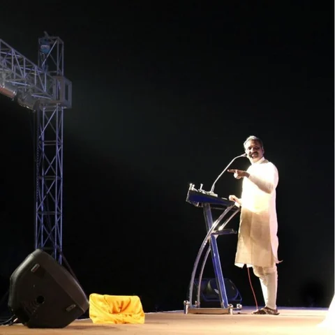 ``எப்போதும் இளமையாக இருக்க...'' - கவிப்பேரரசு வைரமுத்து சொல்லும் சக்ஸஸ் சீக்ரெட்!