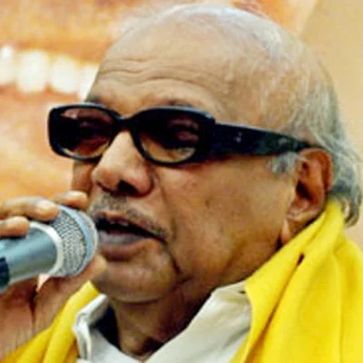 முல்லைப் பெரியாறு பிரச்னையில் தமிழக அரசின் நிலை என்ன?: கருணாநிதி கேள்வி
