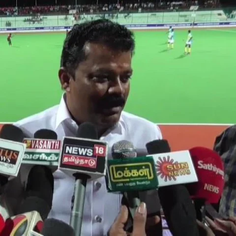 அமைச்சர் பாலகிருஷ்ணா ரெட்டிக்கு 3 ஆண்டு சிறை! - பறிபோகிறது பதவி?
