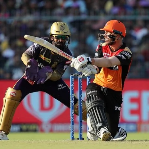 வார்னரின் கிரேட் கம் பேக்... - கொல்கத்தா அணிக்கு 182 ரன்கள் இலக்கு! #KKRvsSRH