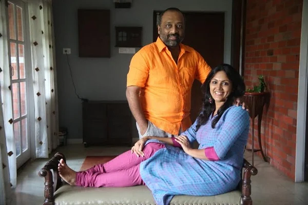 ’காலேஜ்ல என் பெயர் 'பழம்'ங்க’ - கலகலக்கும் தேவதர்ஷினி!