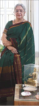 "குழந்தைகள் எந்திரன்கள் அல்ல!''