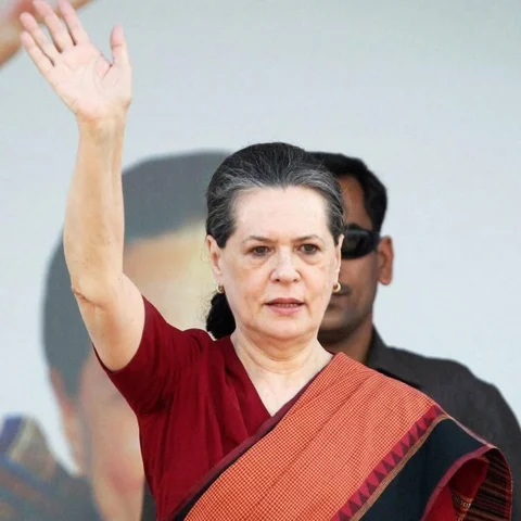 `ரேபரேலியில் சோனியா; அமேதியில் ராகுல் காந்தி!’ - காங்கிரஸ் கட்சியின் முதற்கட்ட வேட்பாளர் பட்டியல்