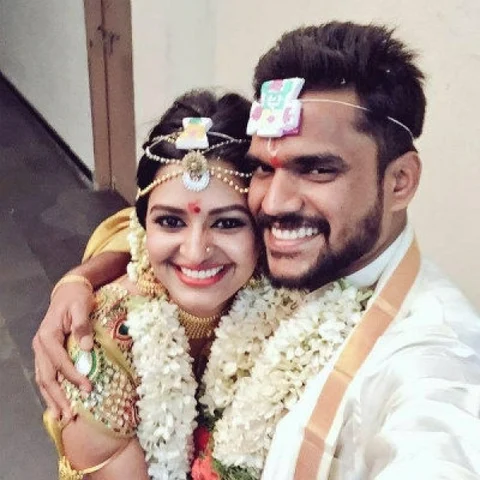 ஜோடி நம்பர்-1 ஆனந்திக்கு டும்டும்டும்!