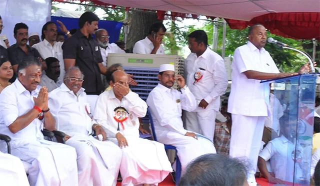 நடராஜன் குறித்து சேதுராமன் பகீர் தகவல்! உண்ணாவிரதத்தில் பன்னீர்செல்வம் அதிர்ச்சி