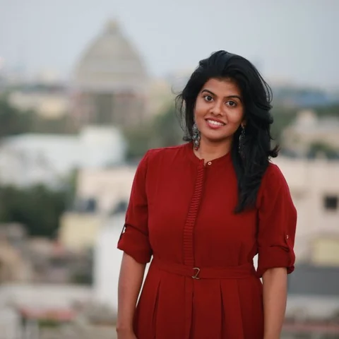 "பியூட்டி சாய் பல்லவி, ஜி.வி.பிரகாஷ்மீது பொறாமை, சாம் சி.எஸ் ரகசியம்..!" - 'ஆலாலிலோ' ஸ்வாகதா