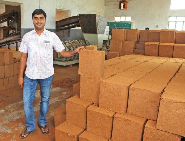இப்படியும் பண்ணலாம் விவசாயம்… அசத்தும் தமிழக விவசாயிகள்!