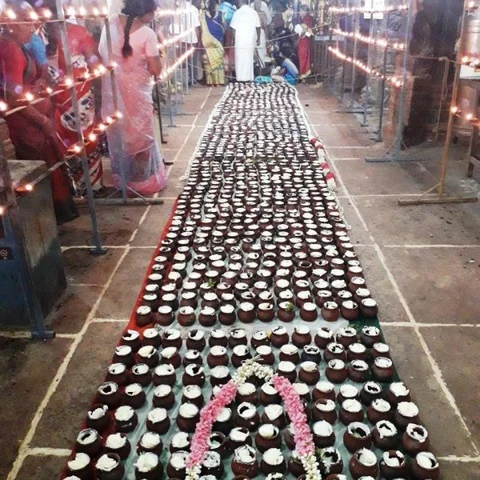 அமருவியப்பன் கோயிலில் ஆயிரம் குடவெண்ணெய் புஷ்பங்கி உற்சவம்!