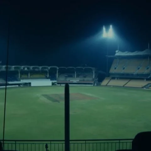 சூதாட்ட சர்ச்சை... கம் பேக்... தோனி... விசில் போடு... Roar of the Lion ஒரு பார்வை!
