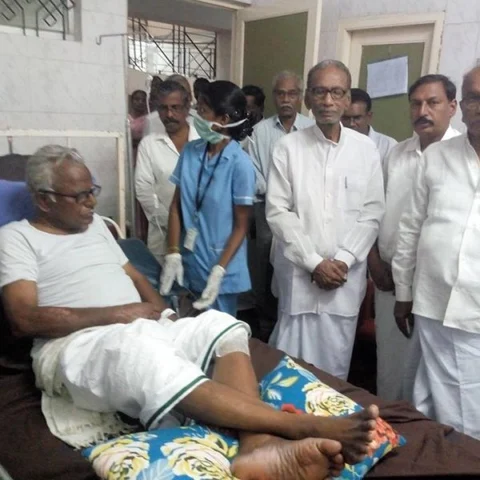`அவர்கள் கைப்பையை பறிக்க முயலவில்லை' - பெ.மணியரசன் சொல்லும் அதிர்ச்சியூட்டும் தகவல்!