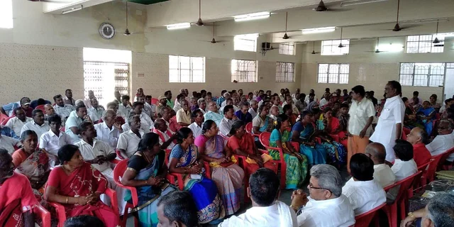 சேலத்தில் இரண்டாக உடைந்த இந்திய கம்யூனிஸ்ட் கட்சி! - ஒரே நேரத்தில் 1,583 பேர் விலகல்