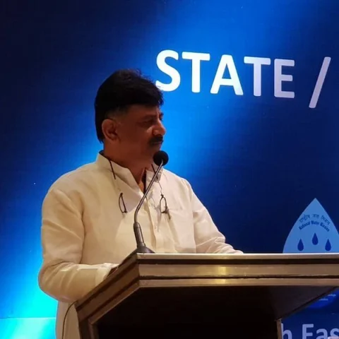 `நாங்கள் தவறு செய்துவிட்டோம்; மன்னித்து விடுங்கள்' - லிங்காயத் மதம் குறித்து கர்நாடக அமைச்சர் சர்ச்சை பேச்சு!