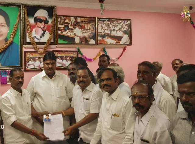 `ஒத்துழைக்கலன்னா, என் ரியாக்ஷன் வேற மாதிரி இருக்கும்!'- சூடான அமைச்சர் சேவூர் ராமச்சந்திரன்