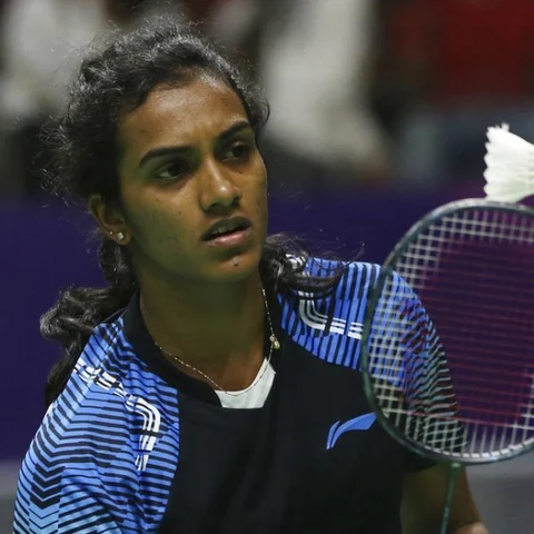 ஆசிய விளையாட்டுப் போட்டிகளில் வெள்ளிப் பதக்கம் வென்று சிந்து சாதனை!