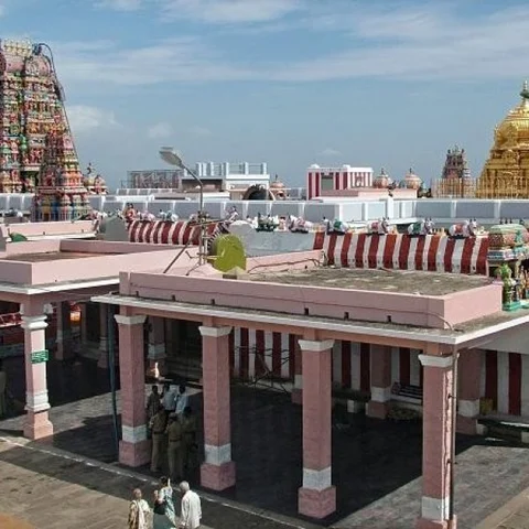 ` 55,000 ஏக்கர் கோயில் நிலம் எங்கே?' - ஆலய மீட்புக்குழுவினர் உண்ணாவிரதம்