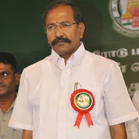 `ஜெயலலிதா இருந்தபோதே முதலமைச்சர் ஆக சதித்திட்டம் தீட்டியவர் தினகரன்!' - அமைச்சர் தங்கமணி தாக்கு