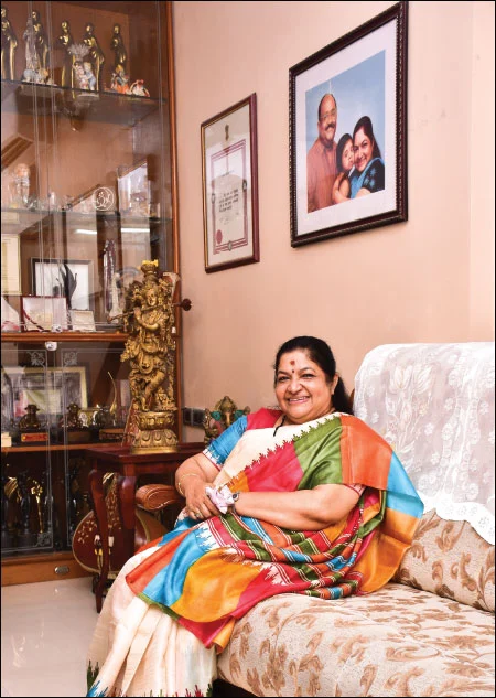 மனீஷா முதல் மதுமாலா வரை: தன்னம்பிக்கைத் ததும்பும் அவள் விகடனின் 11 அம்சங்கள்