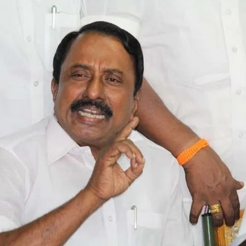 “500 ரோபோக்கள் மூலம் மாணவர்களின் கல்வித்தரம் உயர்த்தப்படும்!”- செங்கோட்டையன் தகவல்