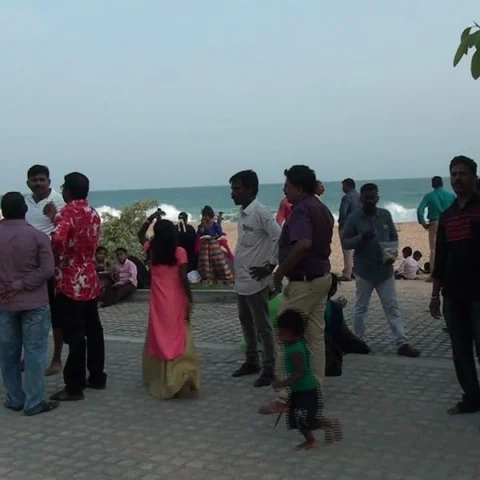 சுற்றுலா வந்த மதுரை பாலிடெக்னிக் மாணவர் குமரி கடலில் மாயம்!