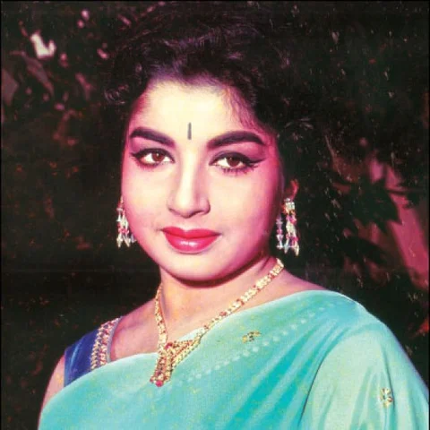 ஜெ.ஜெயலலிதா என்னும் நான்... - அம்மாவின் கதை! - 12