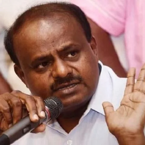 ‘செப்டம்பர் 3-ம் தேதி புது முதல்வர் பதவியேற்பார்’ - குமாரசாமியின் அதிர்ச்சி தகவல்