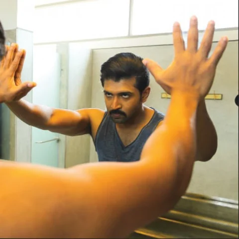 ''ஹீரோக்கள்கிட்ட அடிவாங்க நான் சினிமாவுக்கு வரலை!" - அருண் விஜய்