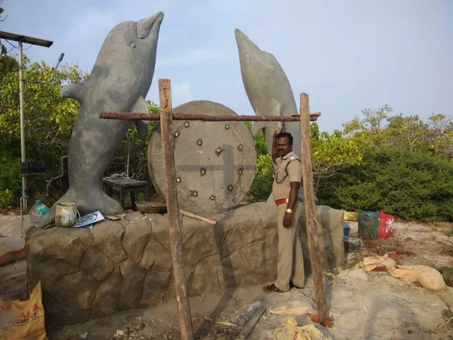 மன்னார் வளைகுடா தீவுகளைக் கண்டுமகிழ கண்ணாடிப் படகுகள்... வனத்துறையின் 'வாவ்' முயற்சி!